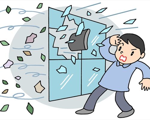 ガラス飛散