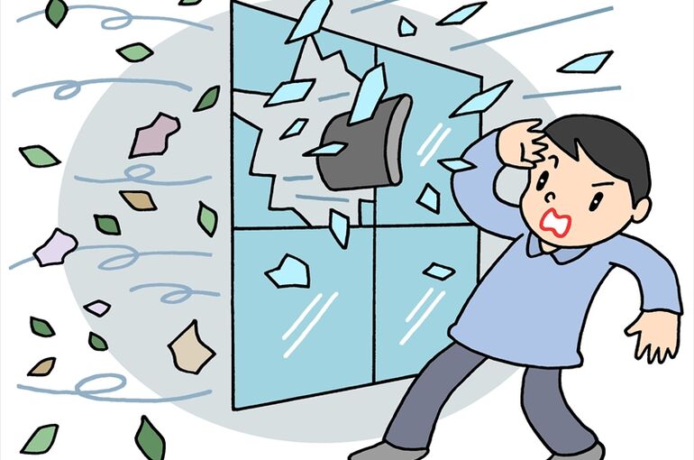 ガラス飛散